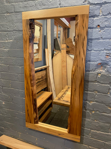 Blackheart Sassafras Mirror full of feature $ 700 NOW FOR ONLY $ 520 !!